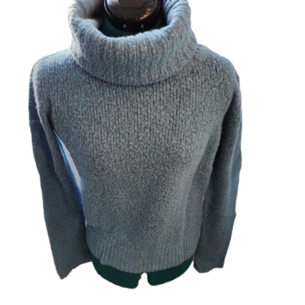 Jacob Gray Ribbed Turtleneck Sweater